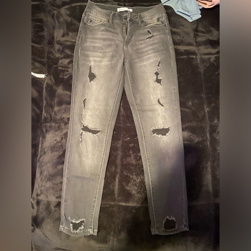 Kancan distressed skinny jeans